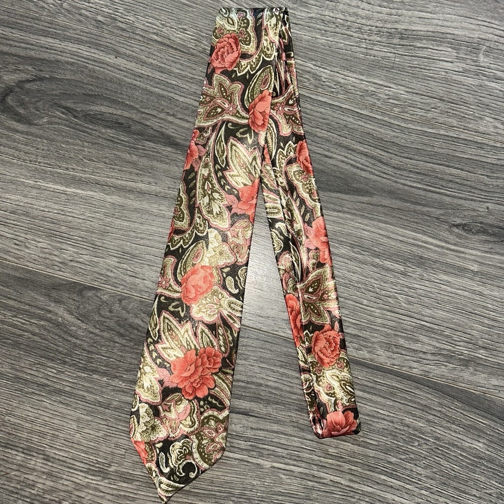 Vintage Romeo Silk Floral Paisley Necktie Roses Cottagecore Botanical Tie